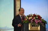 大会主席林桐榆教授主持会议
